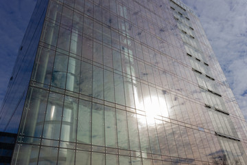 Fototapeta na wymiar business tower glass facade