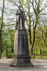 Fototapeta premium Statue commemorating Robert Peel, Winckley Square, Preston