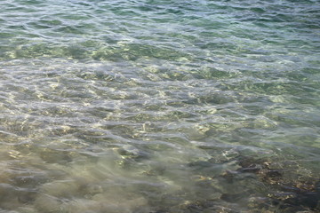 A travers une mer limpide 