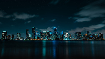 Naklejka premium Miami Skyline