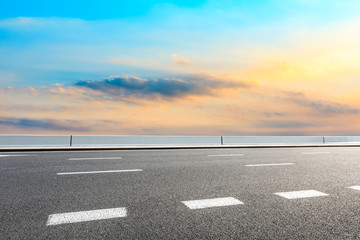 Fototapeta premium Empty road and sky nature landscape