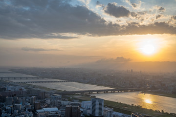 【パノラマ】梅田スカイビルからの夕景