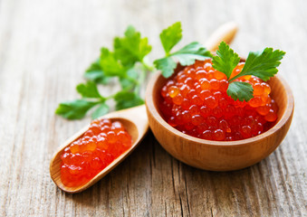 Red caviar in bowl