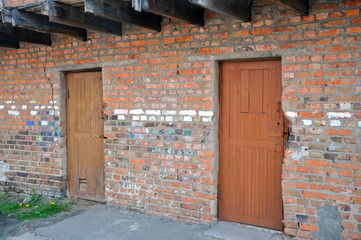 warehouse building with individual rooms in the courtyard of a residential building. City