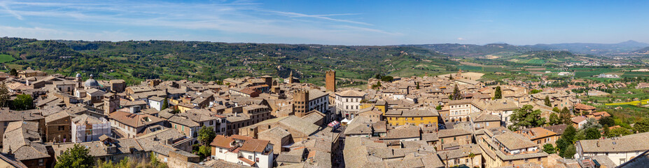 Fototapeta na wymiar Orvieto, Italy. 04-19-2019. Panoramic view of Orvieto city. Terni. Italy
