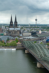 Die Skyline von Köln © Martin