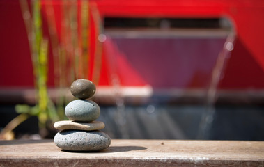 Empilement de galets pour ambiance zen et jardin Japonais