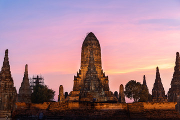 Fototapeta na wymiar Thailand april 20 2019. Wat Chaiwattanaram in sunset time.This is historical park famous sightseeing place,Ayutthaya, Thailand.