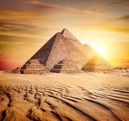 Fototapeta na wymiar Desert and Pyramids