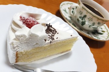  Short cake and black coffee