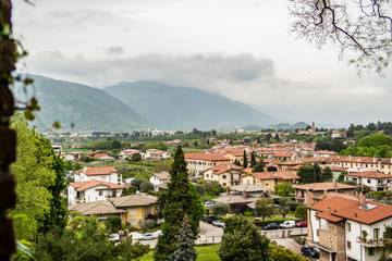 Fototapeta premium Widok z zamku Ezzelini w Bassano del Grappa, Vicenza - Włochy
