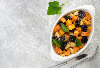 delicious easy to make side dishes pictures of slow cooking food (pumpkin, vegetables, prunes, apples, potatoes)