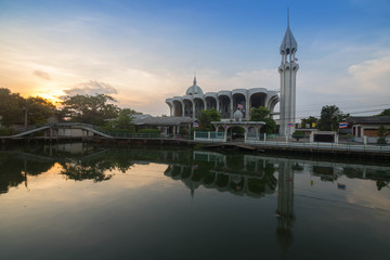 Fototapeta na wymiar An Kup Ro Mosque in Bangkok , Thailand