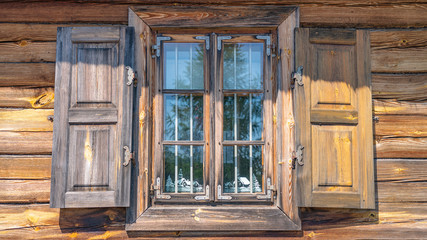 Obraz na płótnie Canvas Wooden windows in old village house