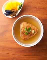 焼きおにぎり茶漬け