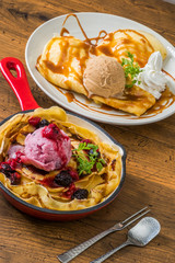 アイスクリームとクレープのセット Ice cream and crepe set