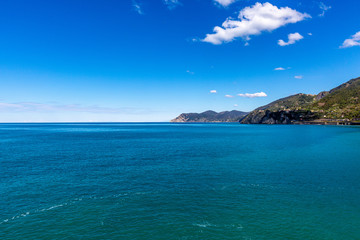 Fototapeta premium Rocks, sea and sky