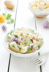 frischer Kartoffelsalat Kartoffel Salat Tisch Schale frisch