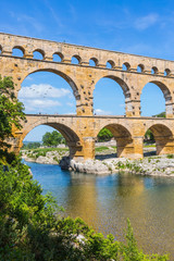 Fototapeta na wymiar Aqueduct Pont du Gardon in Provence