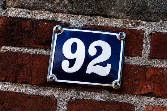 Hausnummer 92