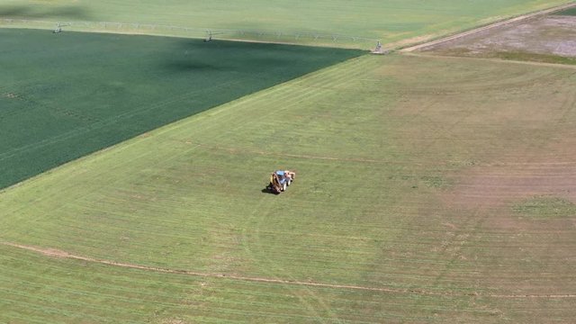 A tractor in the countryside5