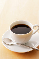 Obraz na płótnie Canvas コーヒー　Coffee cup on wooden background