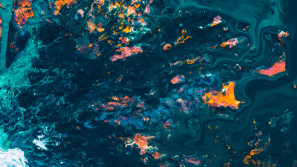 Abstrakter Acryl-Öl-Gouache-Farbhintergrund. Dunkle blaugrüne Farbmischungstextur. Schichtmustertechnik. Kreative dekorative Kunst. © golubovy