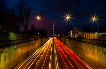 Fototapeta na wymiar street lights on a highway of a European city