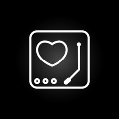 dj lover heart  neon icon. Elements of Heartbeat set. Simple icon for websites, web design, mobile app, info graphics