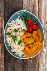 chicken tikka masala and rice basmati