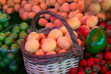 Farmers market 