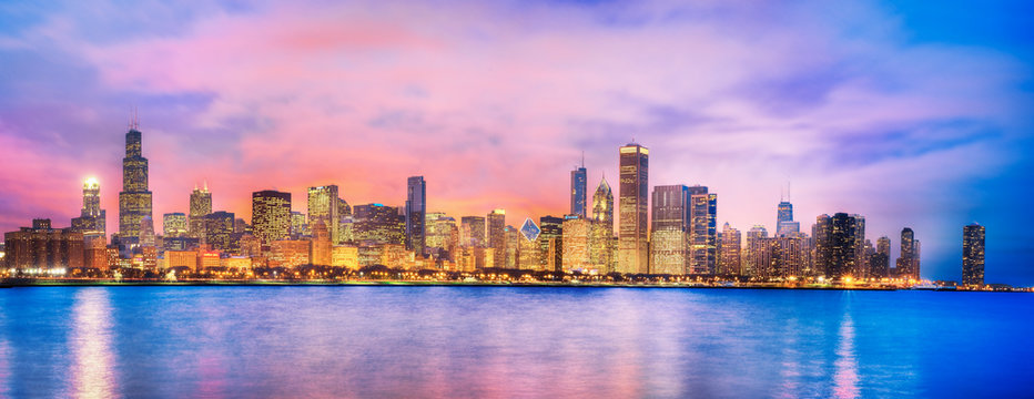 Panoramic image of Chicago skyline at dusk, Illinois, USA.