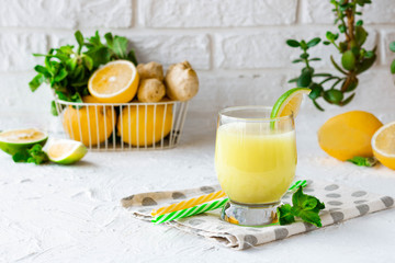 Ginger Mint Lemonade with Lime