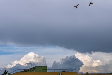 Fototapeta na wymiar Convection over the city