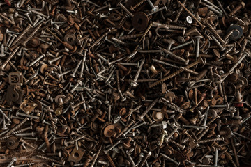 Nuts and bolts pattern