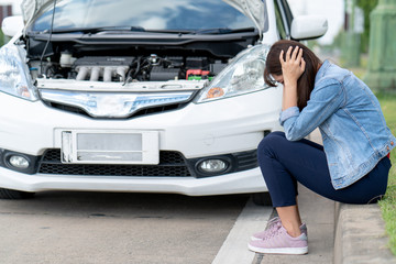 The owner of the vehicle using the phone internet connection contact car insurance to call car...