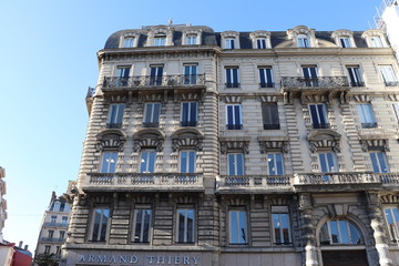 Lyon - La place des Jacobins et sa fontaine