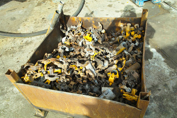 Metal components for facade and stage scaffolding construction