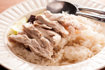 steam chiken with rice