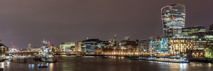 Fototapeta na wymiar London Tower Bridge Landscape