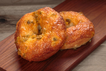 jalape&ntilde;o cheese bagels