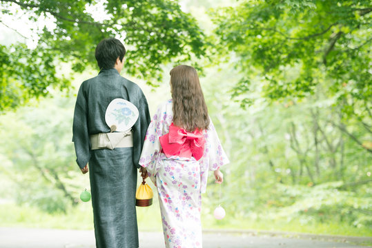 浴衣デート の画像 35 669 件の Stock 写真 ベクターおよびビデオ Adobe Stock