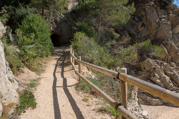 The creek llorell by the way of round, Tossa de mar