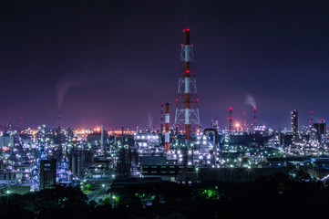 Fototapeta na wymiar 【岡山県】水島コンビナートの工場夜景 / 【Okayama】Night view of Mizushima Complex Factory 