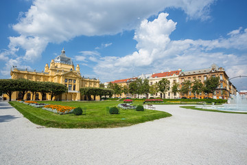 Fototapeta premium city park in Zagreb. Croatia