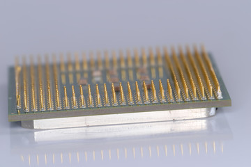 Computer microprocessor
