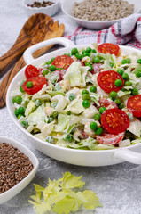 Salad of raw vegetables