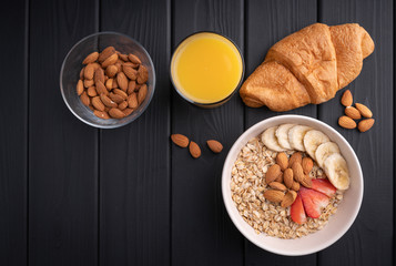 Breakfast. Oatmeal. Healthy dessert. Snack. Morning meal. Fitness food
