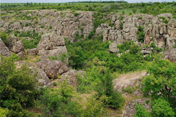 Fototapeta na wymiar Aktove canyon Voznesenskiy region of Mykolaiv Oblast of Ukraine . landscape park Granite-steppe lands of Buh. Natural Wonders of Ukraine 