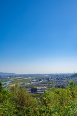 京都からのぞむ大阪方面　都市風景
